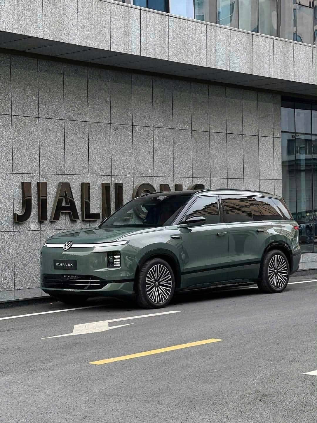 Volkswagen ID. ERA 9X có được hổ trợ miễn lệ phí trước bạ hay không? 