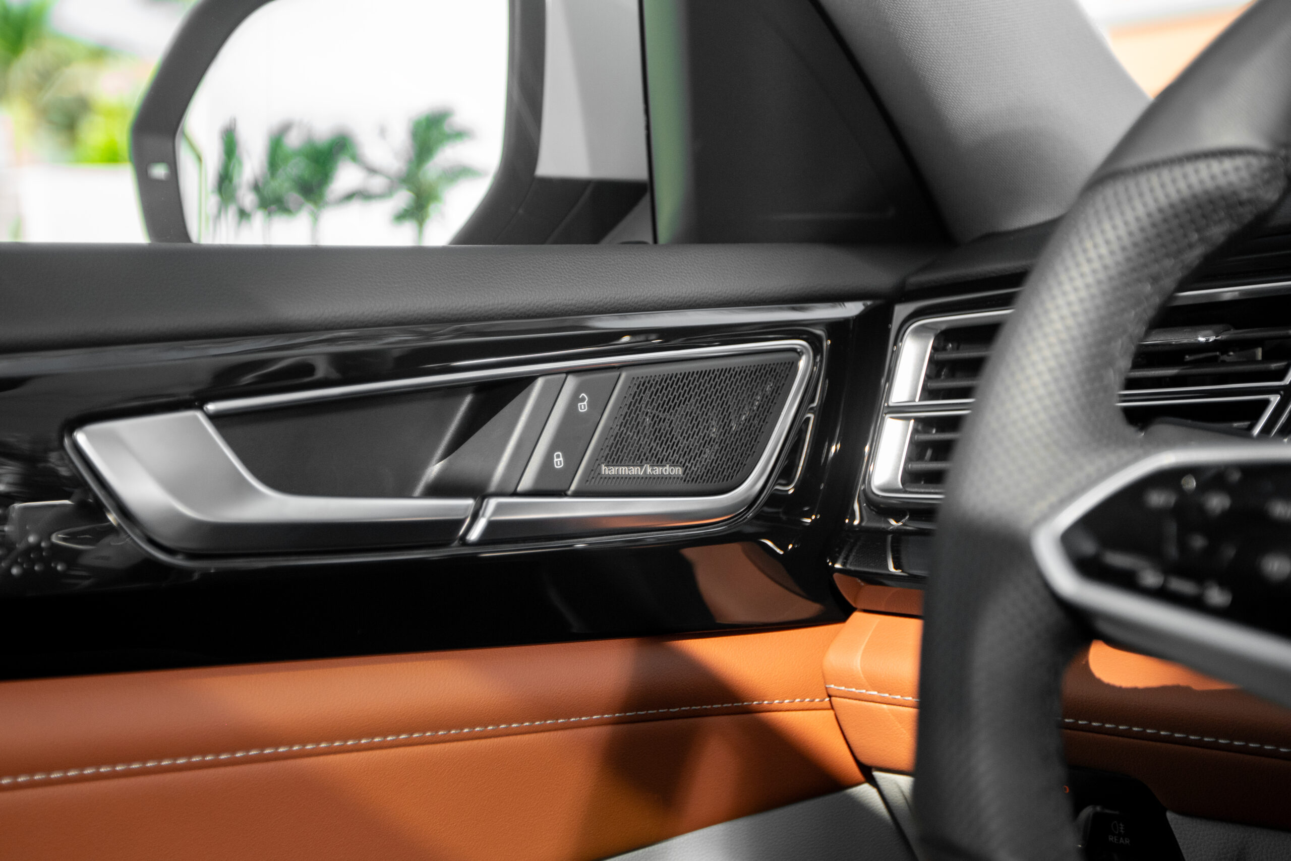 HUD Volkswagen Teramont President