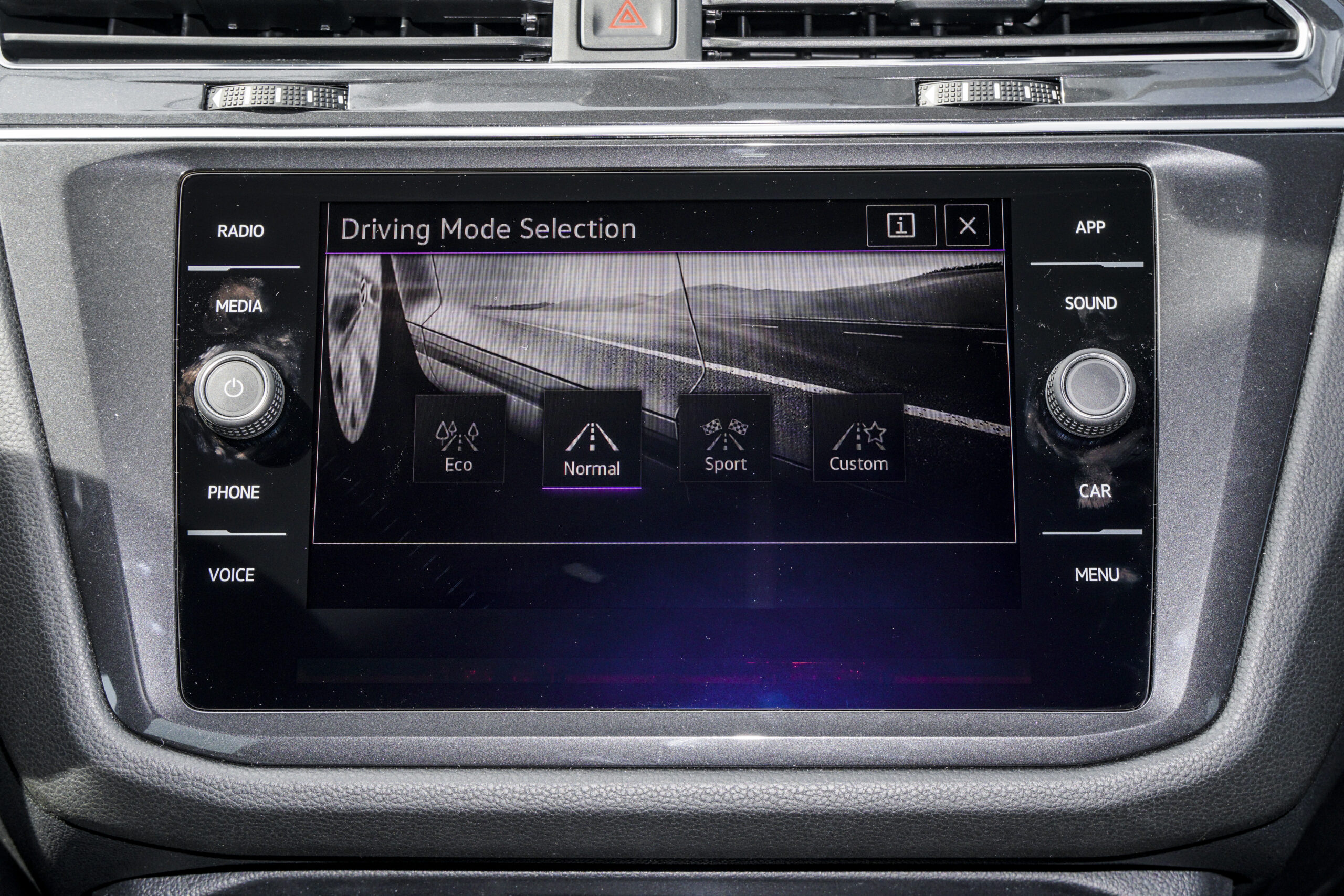Âm thanh Dynaudio Volkswagen Tiguan