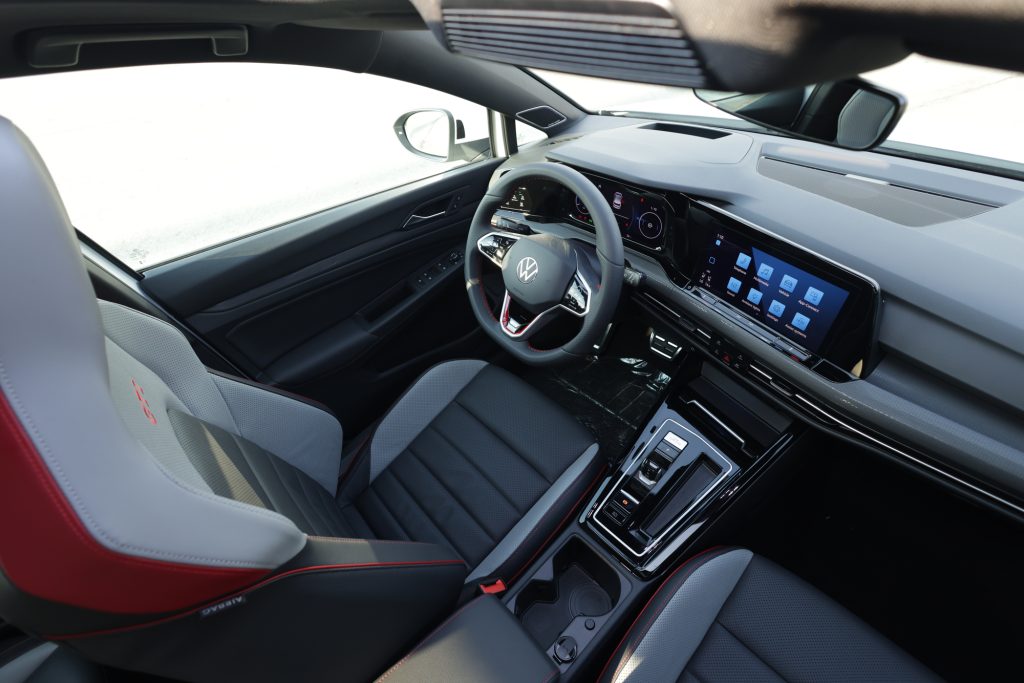 Nội thất Volkswagen Golf 7