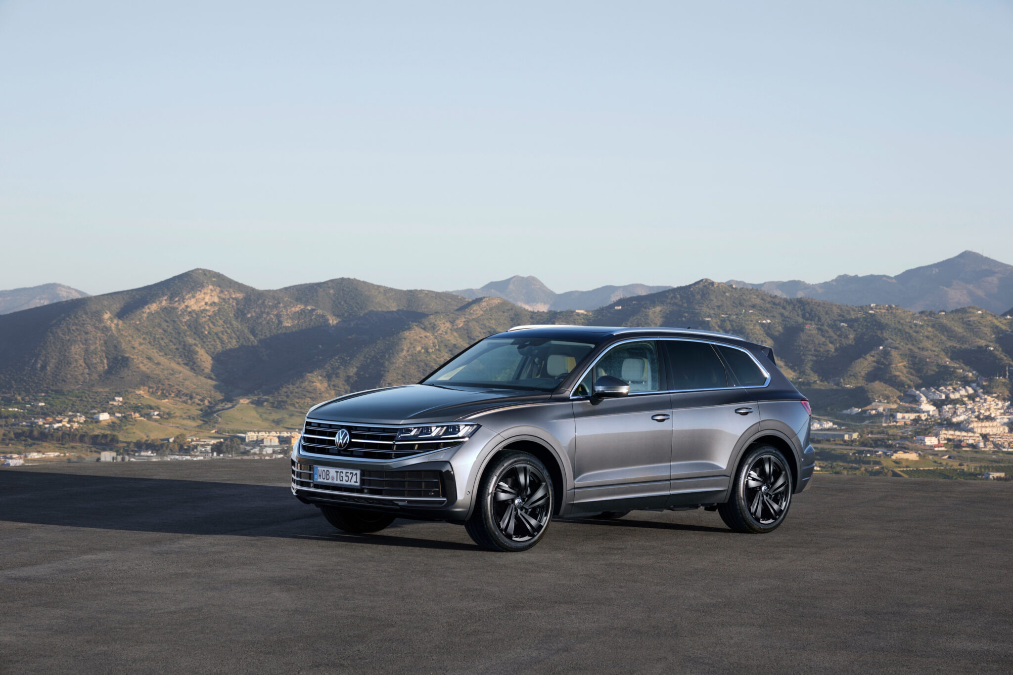 Ngoại thất Volkswagen Touareg 1